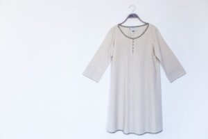 Nachhaltige Mode aus Hanf: Warum Designer und Verbraucher umdenken