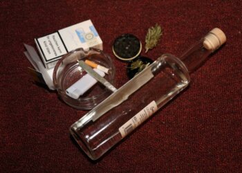 Das-Fazit-zum-Drogen-und-Suchtbericht-2015