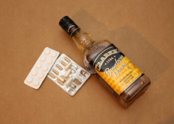 Mit-Ibogain-die-Sucht-im-Kopf-bekämpfen-1