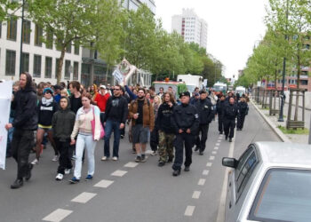 Viel-mehr-Spass-mit-Fakejoints-Fragezeichen-b