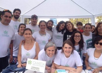 „Ohne Marihuana würde meine Tochter sterben“