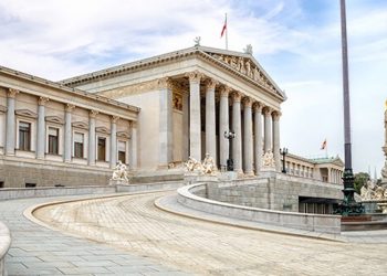 Österreich: Türkis-Blau gegen Hanfsamen und Stecklinge