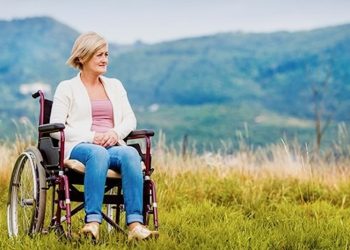 CBD als Begleiter im Rollstuhl