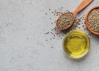 Wie Hanfsamenöl der Haut helfen kann