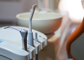 Hat Cannabis eine Zukunft in der Zahnheilkunde?