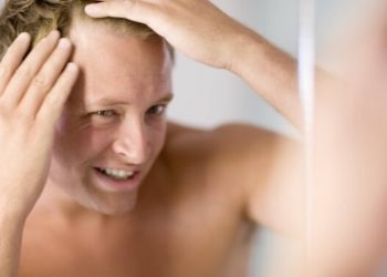 Mit Cannabis gegen chronischen Haarausfall