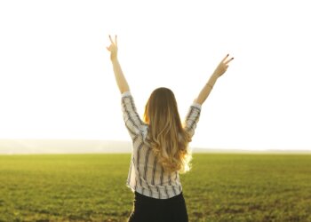 CeBeDot-Der-Revolutionär