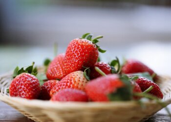 CBD-könnte-die-Haltbarkeit-von-Erdbeeren-verlängern