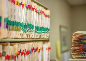 CBD-zeigt-positive-Wirkung-bei-Covid-Patienten