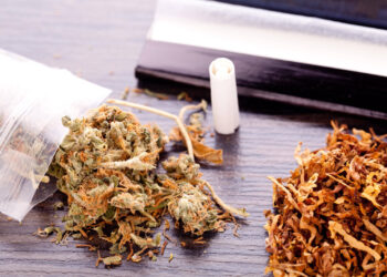 Legale-Cannabis-Verkäufe-überholen-Schwarzmarkt