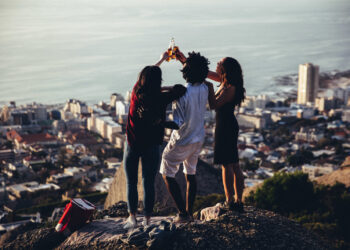 Canopy-Growth-bringt-CBD-Getränke-auf-den-Markt