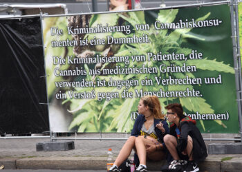 Berliner-Senat-will-BfArM-verklagen.