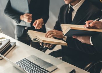 Sozialgericht-Frankfurt-entscheidet-zugunsten-von-Cannabispatient