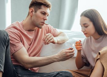 Mehr junge Cannabiskonsumenten in Deutschland trotz Verbots