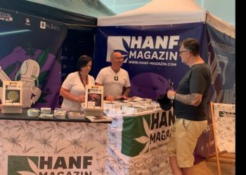 Plåntz in der NFT Lounge der großen Hanfmessen