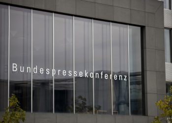 Bundespressekonferenz: Lauterbach und Özdemir mit Entwurf für neue Cannabispolitik