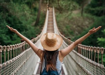 Sicher durch den Zoll – Cannabis in der Reiseapotheke mit Algea Care