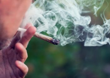 Risiken bei Mischkonsum von Cannabis und Tabak