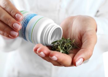 Gefährden Cannabis-Privatrezepte die Versorgung von Patienten?
