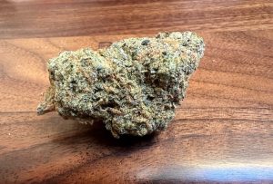 Medizinalny Cannabis Strain Review: avaay 22/1 PNK - Pineapple Nuken