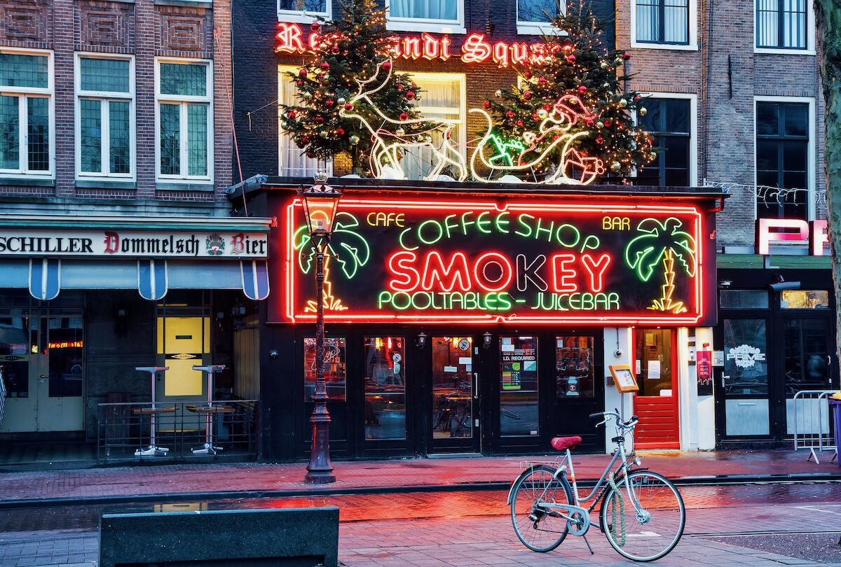 Modellprojekt-Niederlande-80-Coffeeshops-verkaufen-nur-noch-legales-Gras