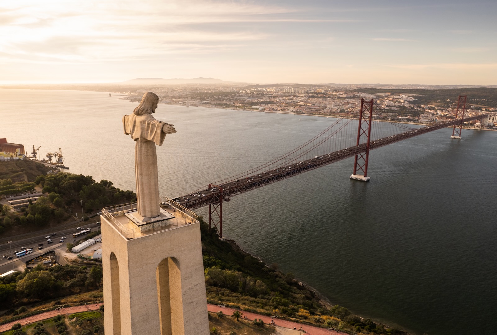 Portugal-Schlag-gegen-illegales-Medizinalcannabis-Netzwerk