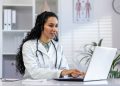 Cannabis & Telemedizin: Dr. Zoom – Wie weit darf digitale Versorgung gehen?