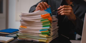 Im Keim erstickt: Wie Anbauvereine an deutschen Vorschriften scheitern