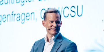 „Dealer in weißen Kitteln“ – Hendrik Streeck fordert schärfere Regeln für Medizinalcannabis