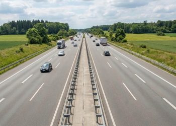 Sicherer ohne Verbot? Überraschende Studienergebnisse zum Fahrverhalten