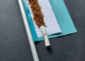 Blunt Roller 1881: Matte mit Prägung, Aluminiumstab mit Assertivitech-Gravur, Papier und actiTube-Filter