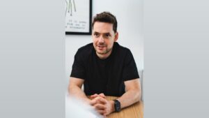 „Qualität wird geprüft, nicht behauptet": Dr. Christoph Viebig über Vertrauen in der digitalen Cannabisversorgung