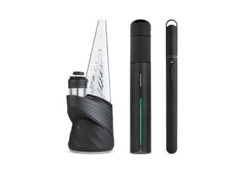 Die Puffco-Geräte Peak Pro 3DXL, Pivot und Hot Knife V2 nebeneinander vor weißem Hintergrund