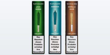 Drei Packungen Sanaleo CBD Joints mit Steuerbanderole und vollstaendigem Warnhinweis